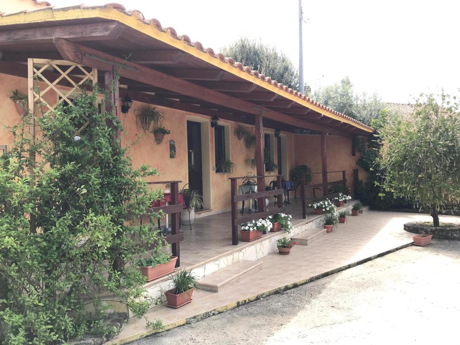 Domu De Palla- Iun-E5167 Bauladu Exterior photo